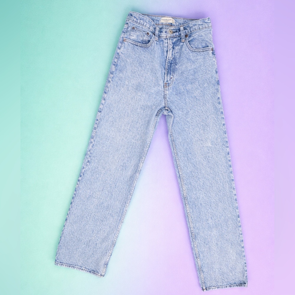 Classic Abercrombie and Fitch jeans size 27 29”